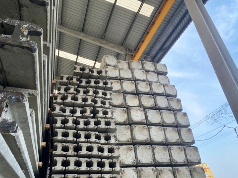 เสาเข็มคอนกรีตอัดแรงรูปสี่เหลี่ยม